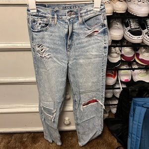 American Eagle High Rise 90s Boyfriend Jean